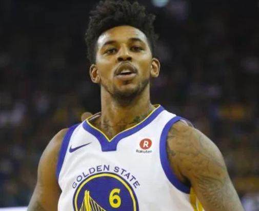 对版本的吸 对版本的吸