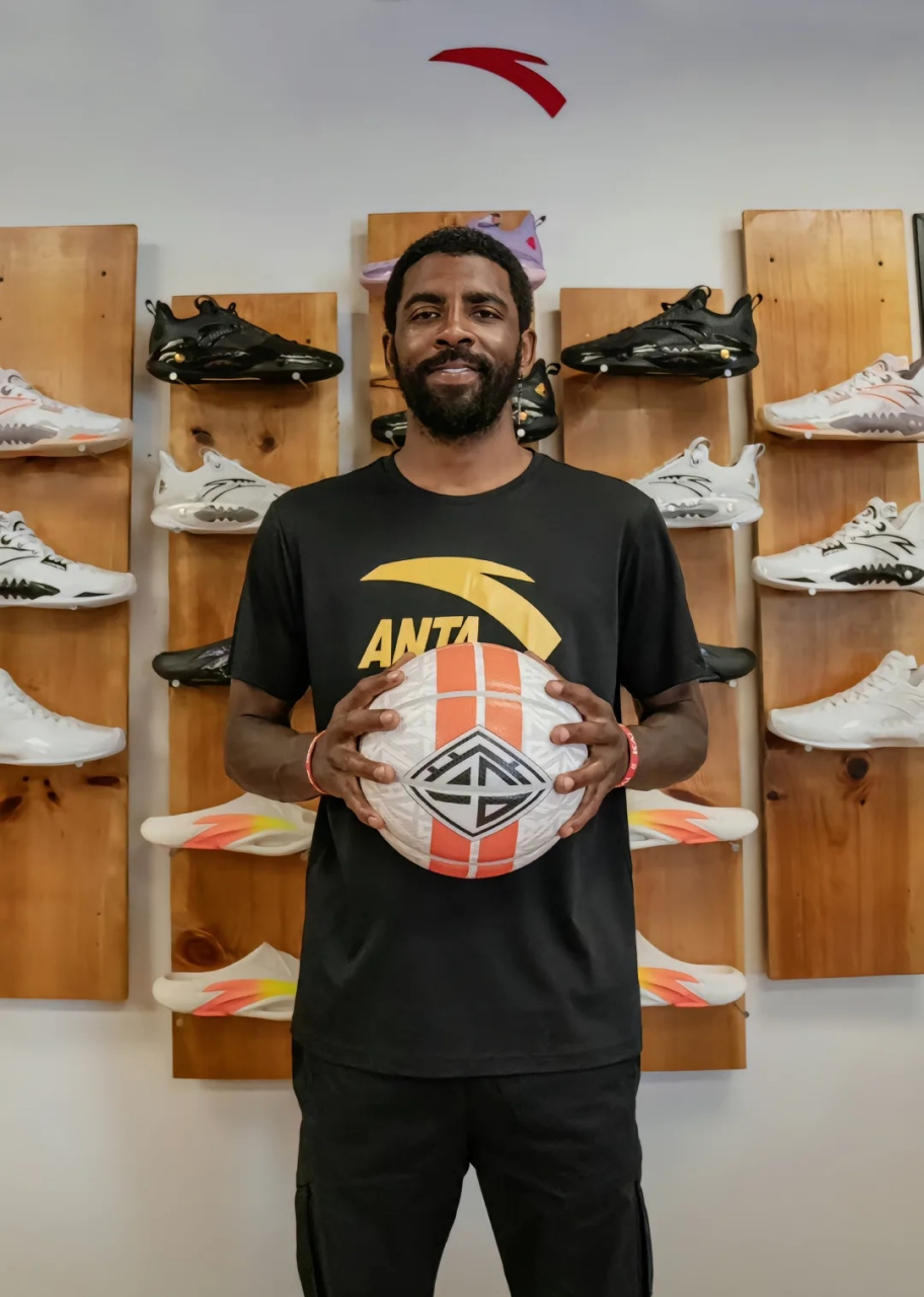 在官宣中写 在官宣中写